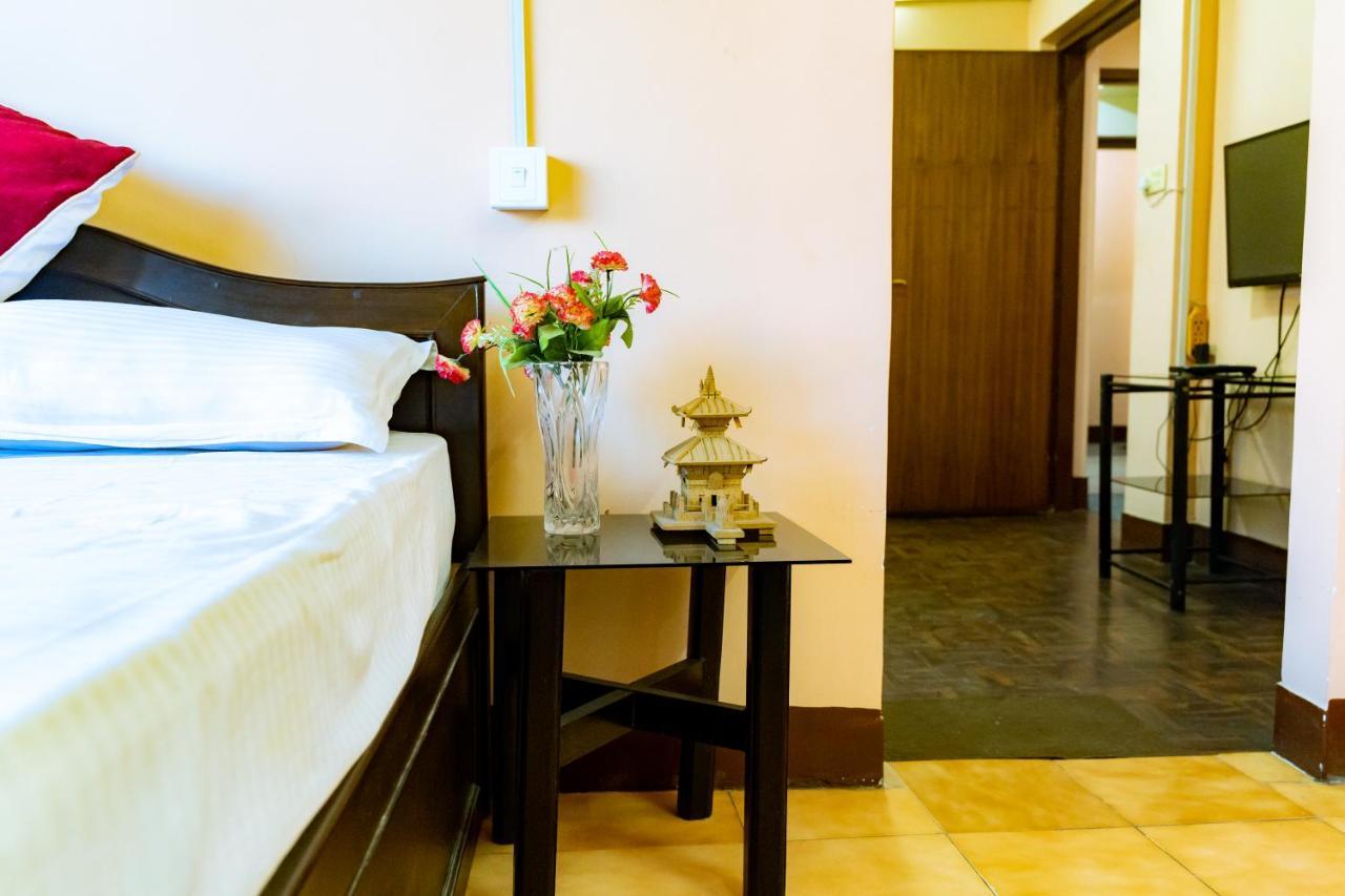 Kbb Hotel And Apartments Hosted By Hostmandu Lalitpur Eksteriør billede