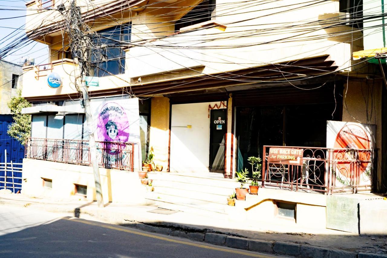 Kbb Hotel And Apartments Hosted By Hostmandu Lalitpur Eksteriør billede