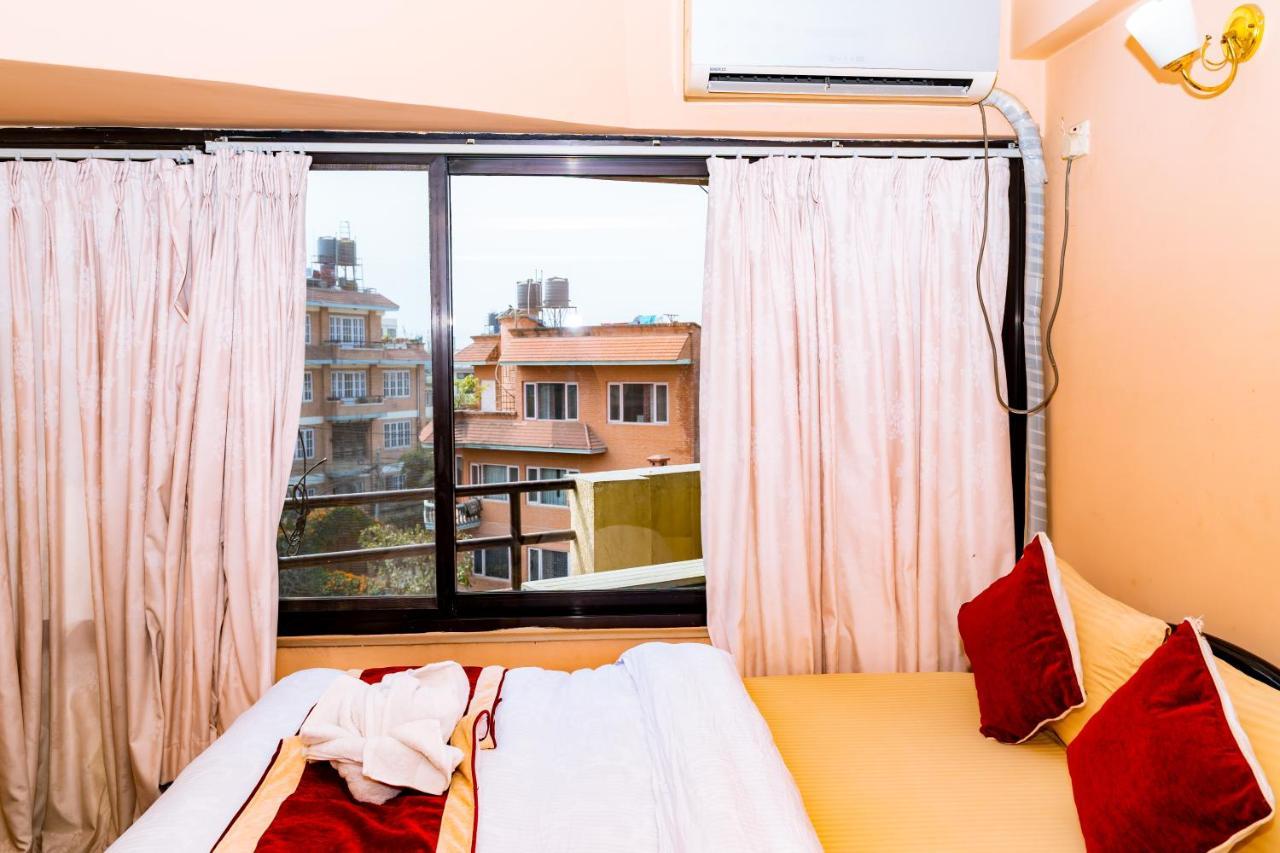 Kbb Hotel And Apartments Hosted By Hostmandu Lalitpur Eksteriør billede