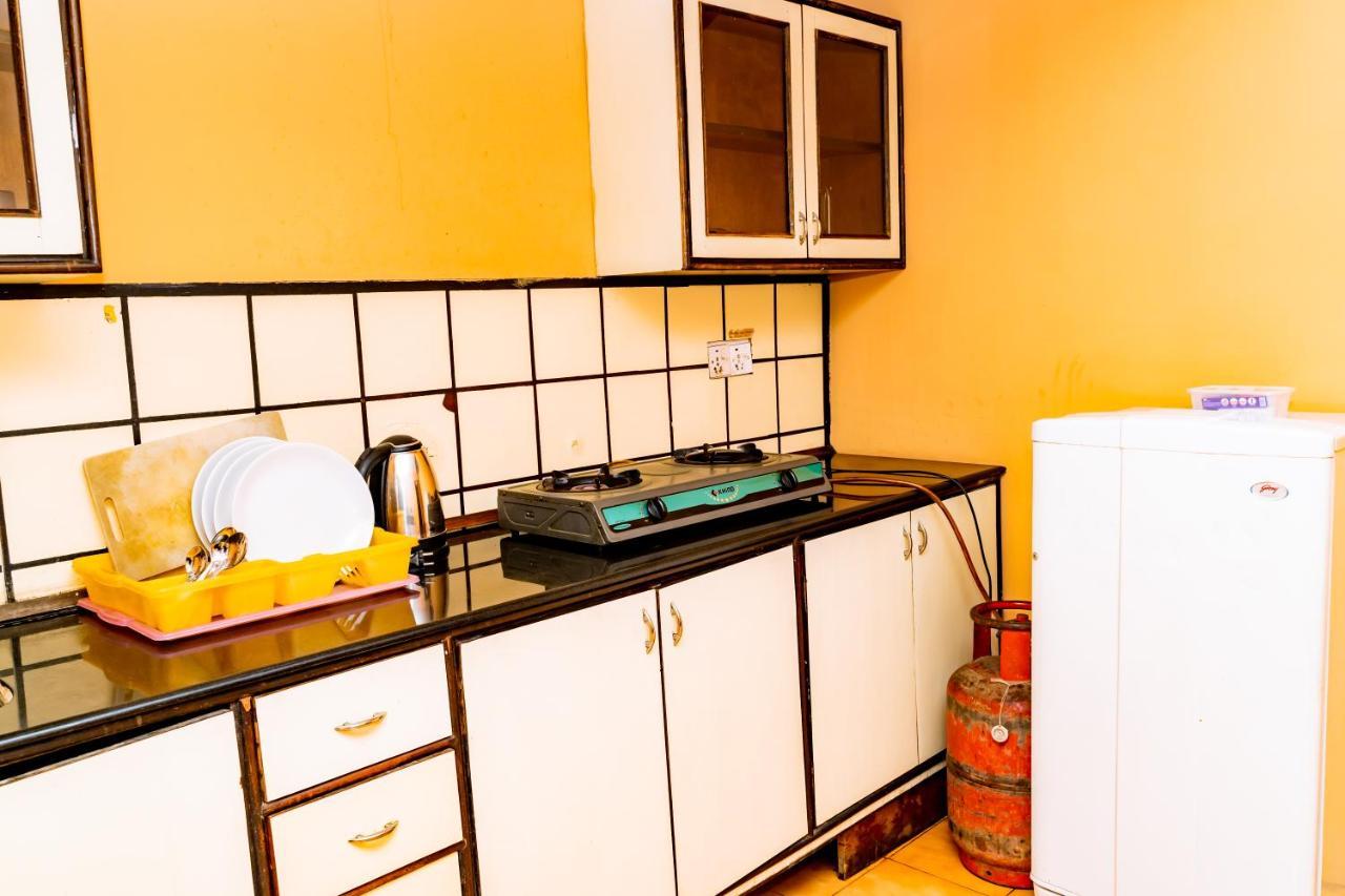 Kbb Hotel And Apartments Hosted By Hostmandu Lalitpur Eksteriør billede